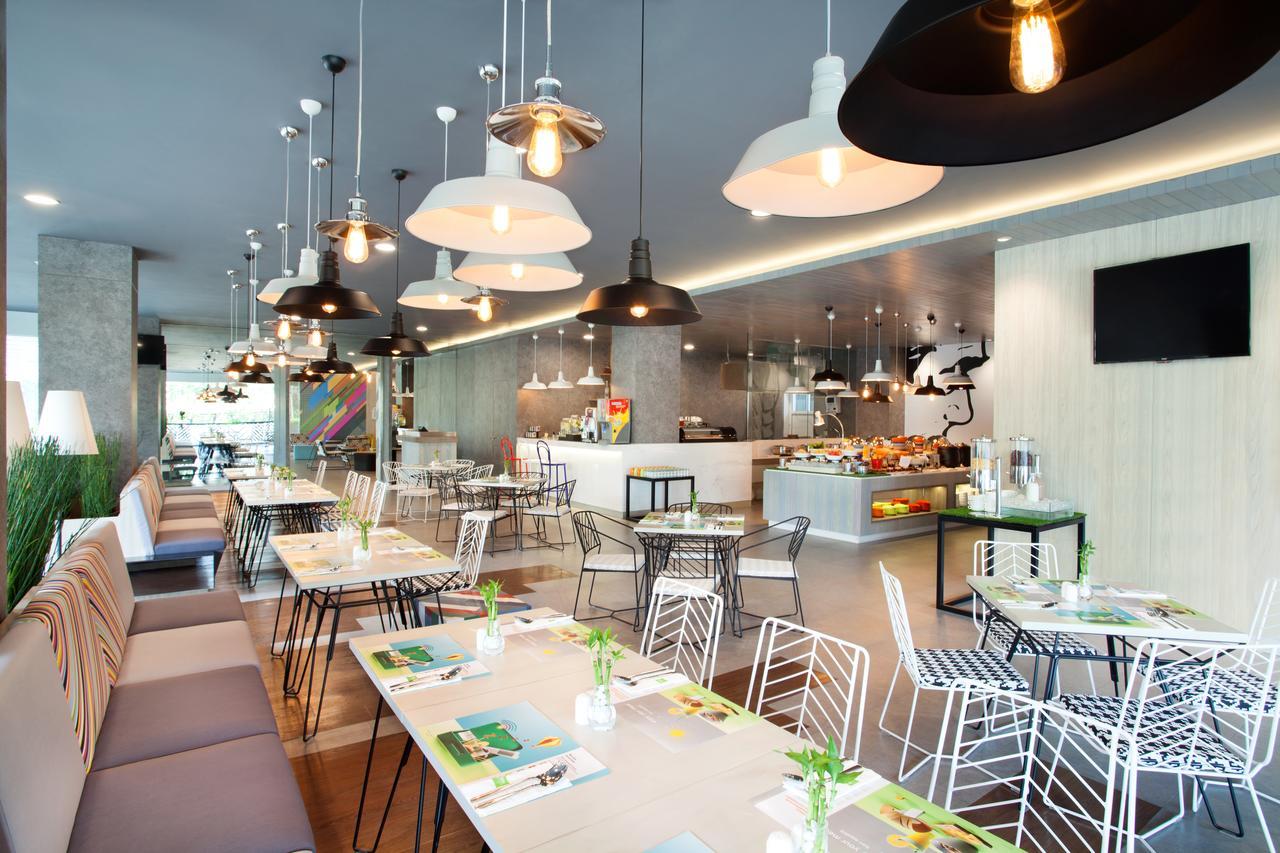 Ibis Styles Jakarta Sunter Exterior photo